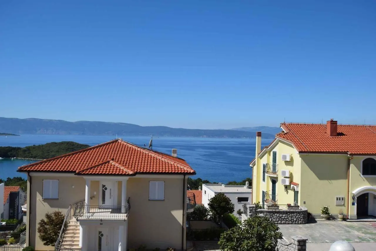 Apartment In Njivice/Insel Krk 13262